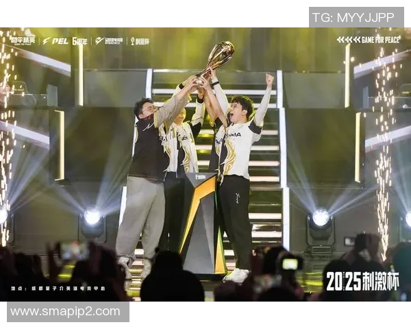 和平精英盛宴：深入解析EDG战队的比赛策略与经验分享